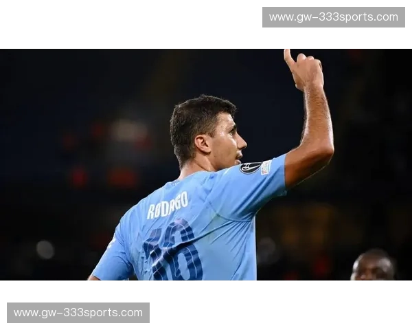 碧海金沙与绿野长城的对垒：塔拉戈纳vs卢戈，不止是足球的史诗